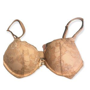 Victoria Secret Body By Victoria Push Up Lace Bra size 32D
